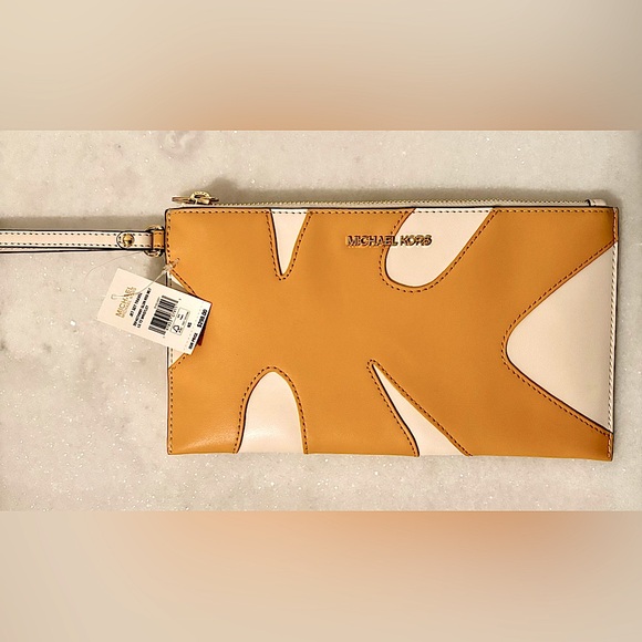 Michael Kors NEW Jet Set Travel Large Color-Block Wristlet White/Gold NWT - Picture 4 of 9